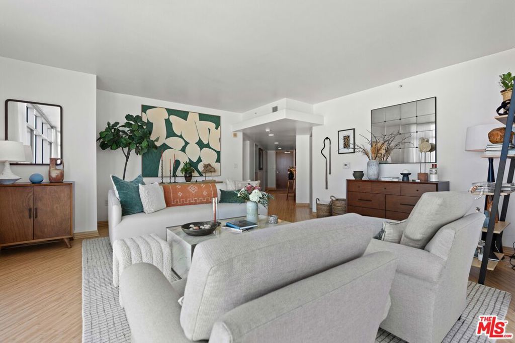 Photo of 13700 Marina Pointe Drive #1423, Marina Del Rey, CA 90292 (MLS # 26643789)