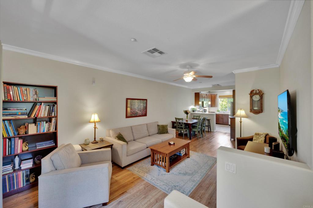 1353 Abbey Lane