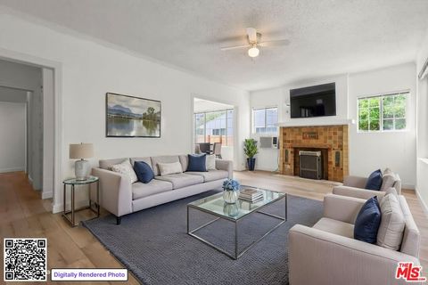 Photo of 1174 S Highland Avenue, Los Angeles, CA 90019 (MLS # 26671287)