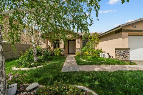 Photo of 45541 Robinson Drive, Lancaster, CA 93535 (MLS # SR26065051)