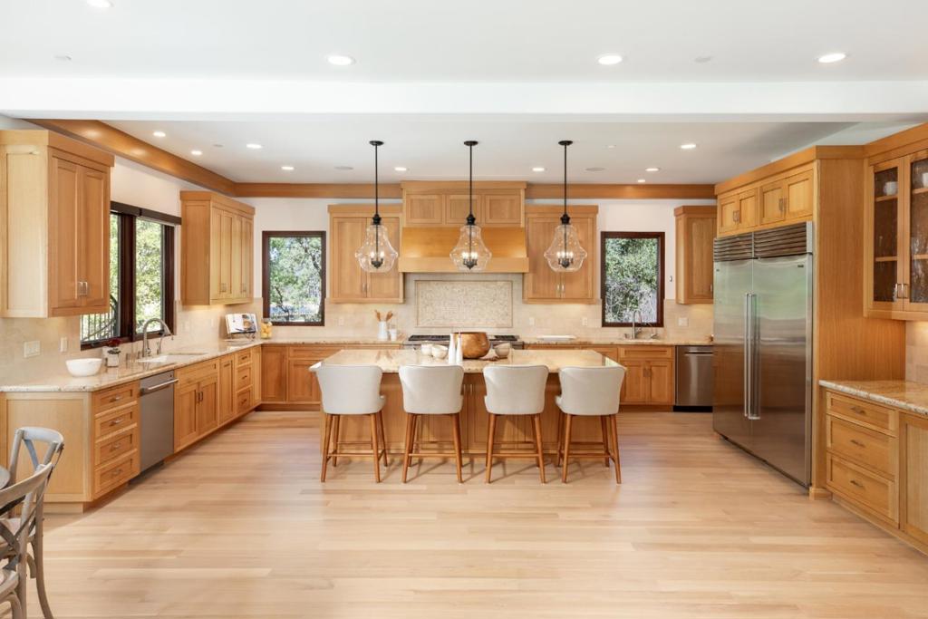 1330 Villa Drive