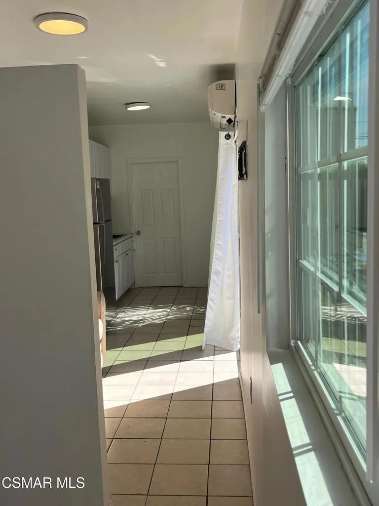 North Hills, California 91343, United States, 1 Bedroom Bedrooms, ,1 BathroomBathrooms,Residential,Active,230412