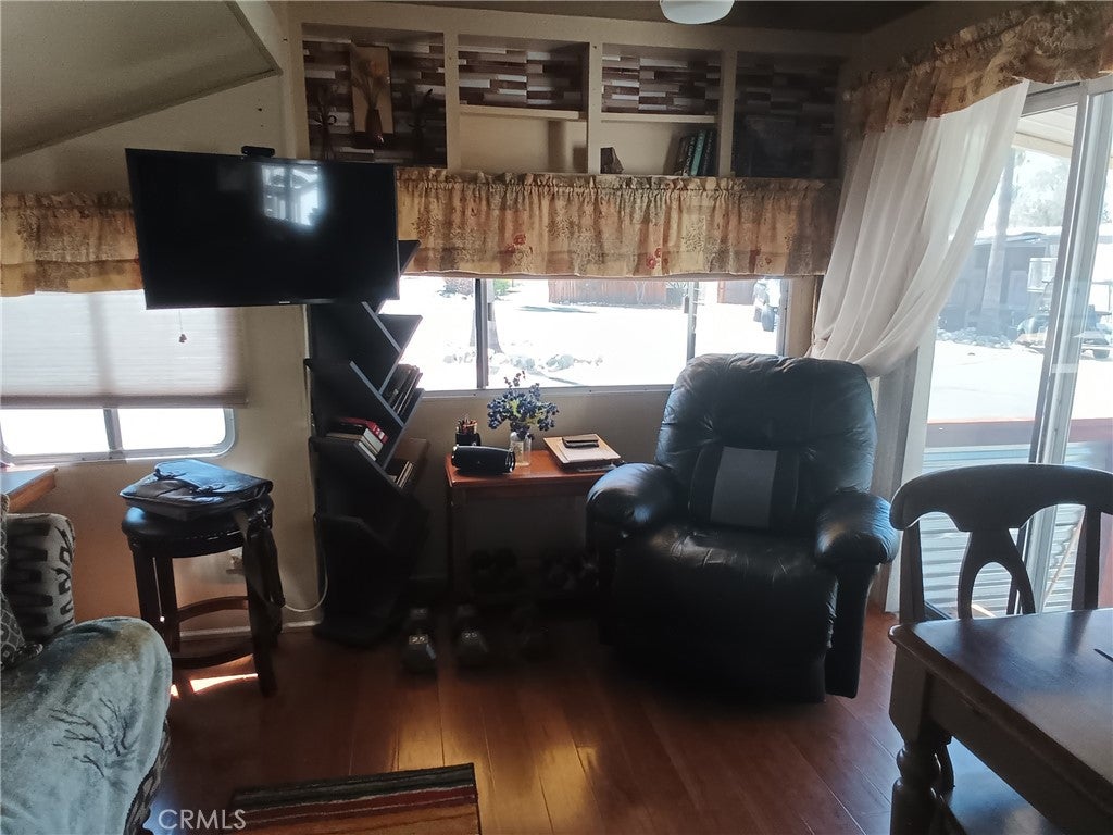 18801 Roberts Rd 142