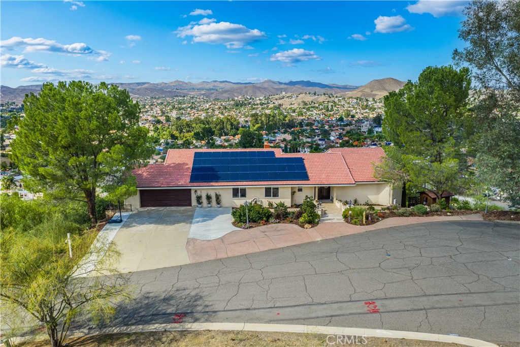 30990 Blackhorse Drive