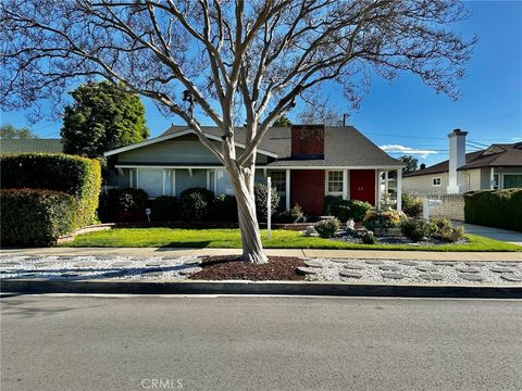 17114 Vose Street Lake Balboa CA 91406