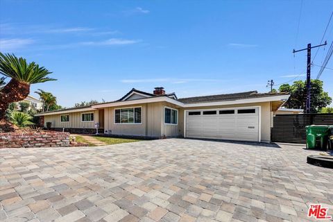 Photo of 240 Olinda Avenue, La Habra, CA 90631 (MLS # 26830833)