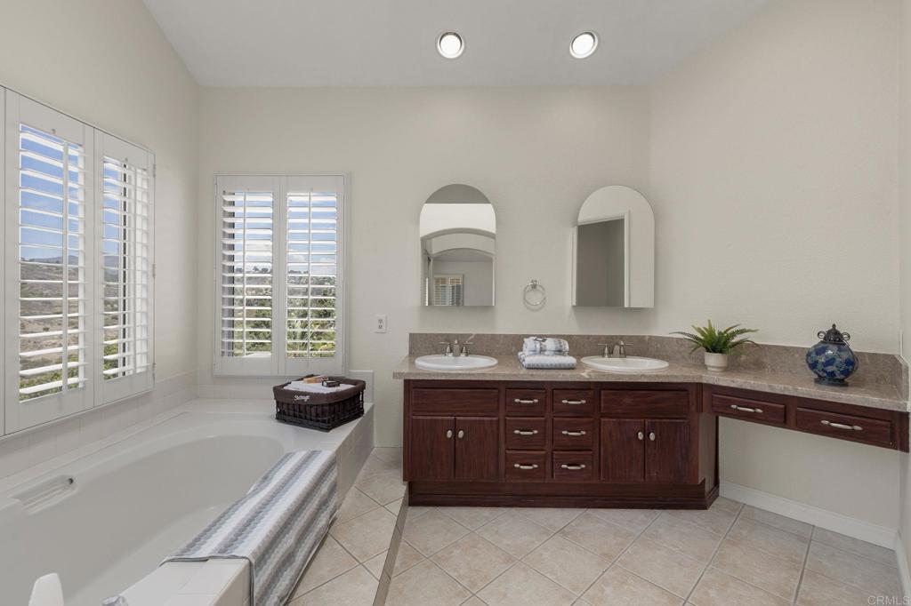 Woodcrest (WT) - Residential