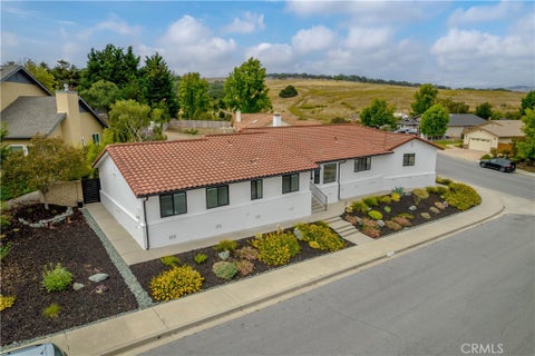 Tiny photo for 1096 Robin Circle, Arroyo Grande, CA 93420 (MLS # SC26190613)