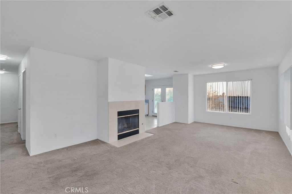 15466 Ross Drive