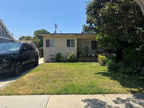 Photo of 638 Salem Street, Glendale, CA 91203 (MLS # GD26132487)