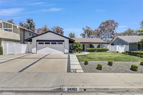 Photo of 24762 San Vincent Lane Ln, Mission Viejo, CA 92691 (MLS # OC26148313)