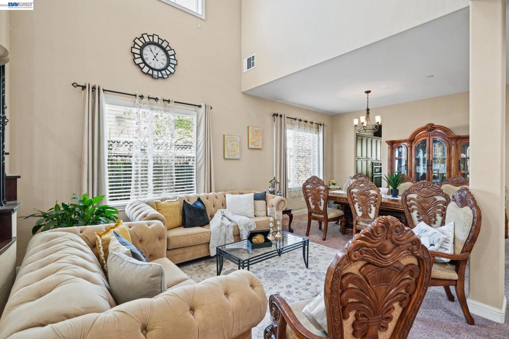 9701 Sara Ann Ct
