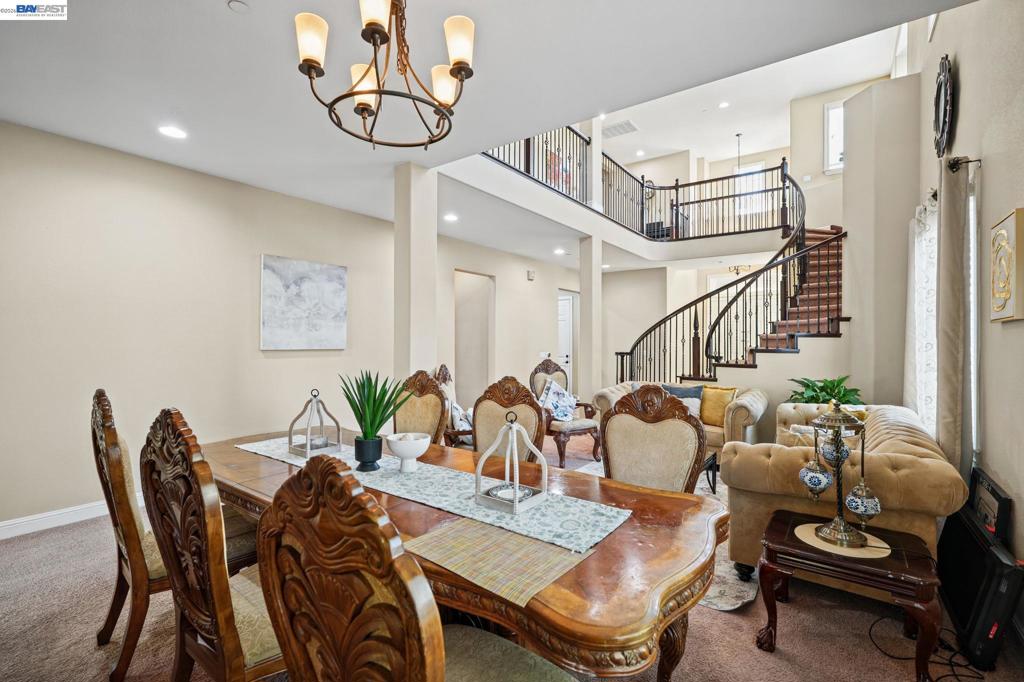 9701 Sara Ann Ct