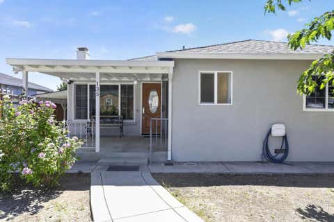 Photo of 135 N Claremont Avenue, San Jose, CA 95127 (MLS # ML82056791)