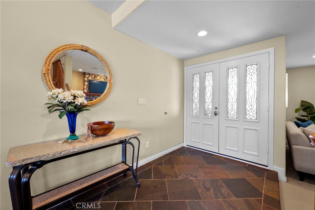 25161 Via Bajo Cerro