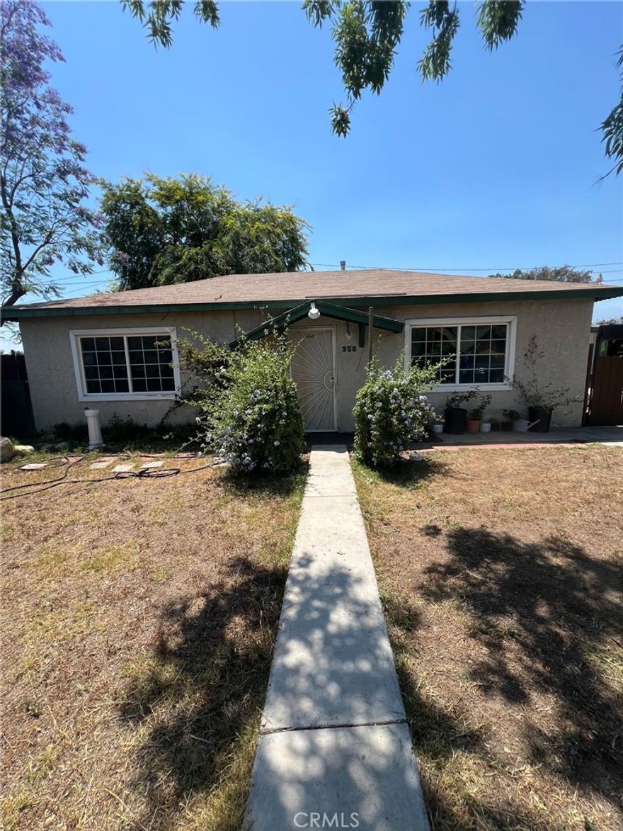 This property will only go cash or conventional only, price to reflect the condition of the property, 2 bedroom and 1 bathroom, property is in need of mayor clean up, and repairs or updated, perfect for investors, garage is detached with a possibility of conversion close to mayor freeways.

This property will be sold AS IS.