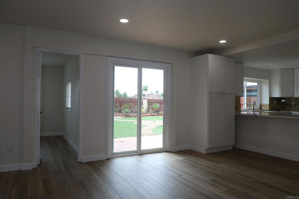 486 Smoky Circle