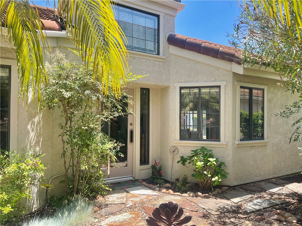 2238 Vista Valley Lane