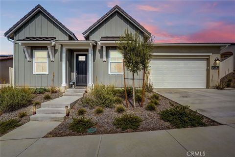 24537 Via Sendero Valencia CA 91354