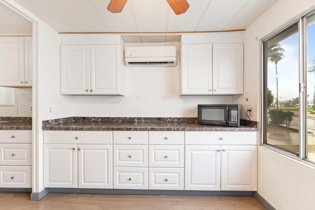 Tri Palm Estates - Manufactured In Park