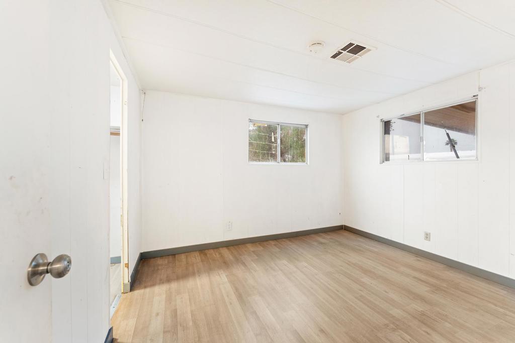 Tri Palm Estates - Manufactured In Park