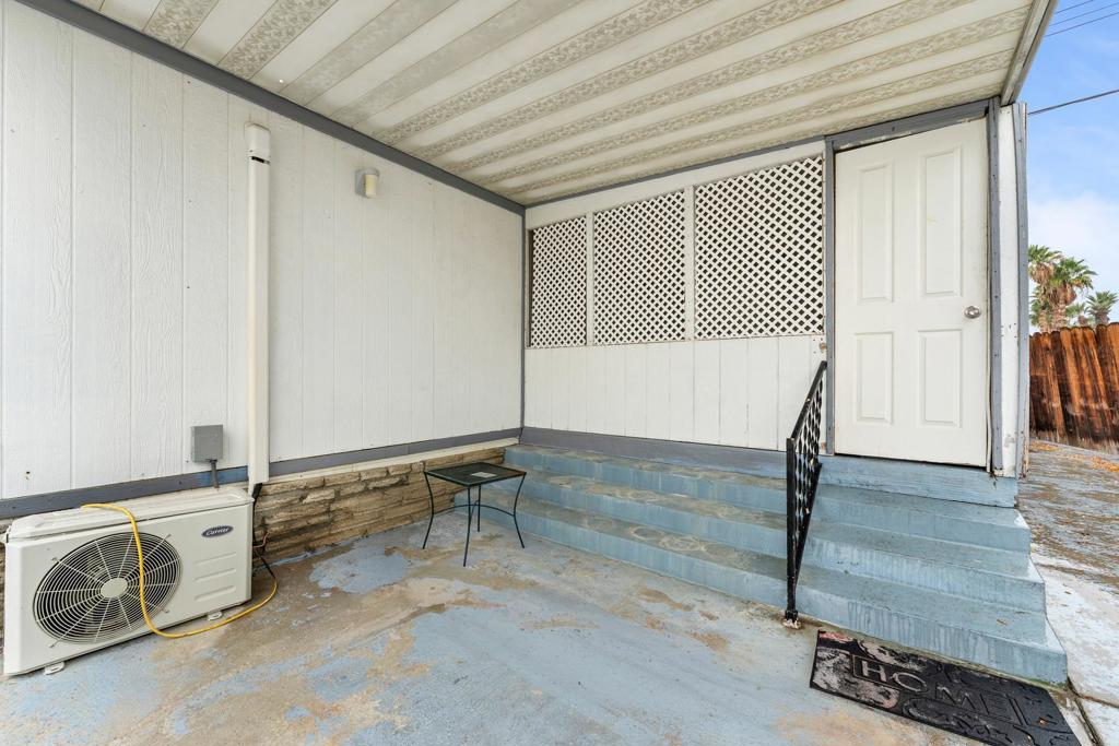 Tri Palm Estates - Manufactured In Park