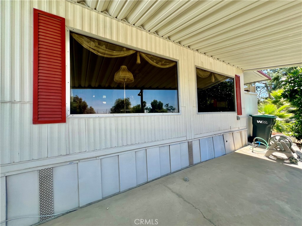 42751 E Florida Ave 19