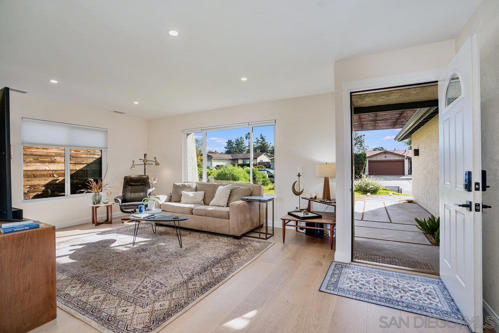 Mira Mesa - Residential