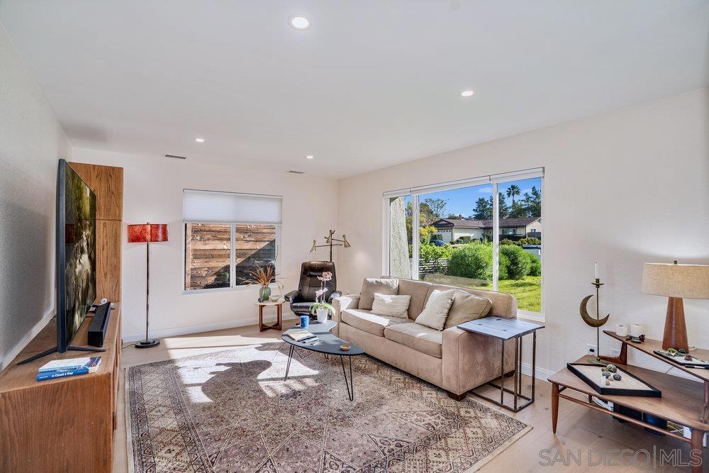 Mira Mesa - Residential