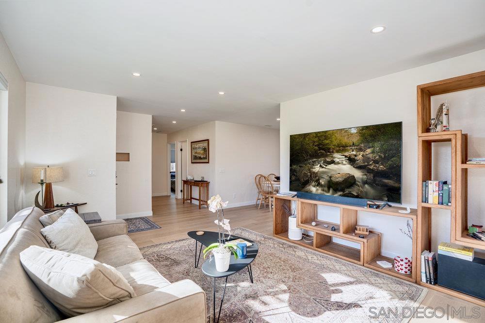 Mira Mesa - Residential