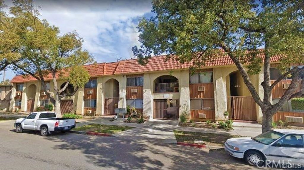 Photo of 717 N Garfield Street, Santa Ana, CA 92701 (MLS # OC26051318)