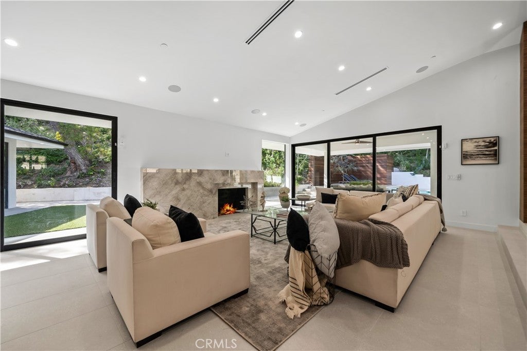 16105 Clear Oak Drive