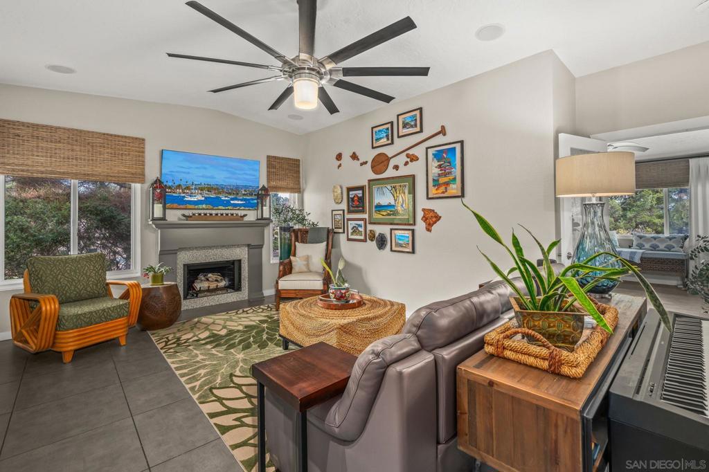 7531 Cowles Mountain Blvd.