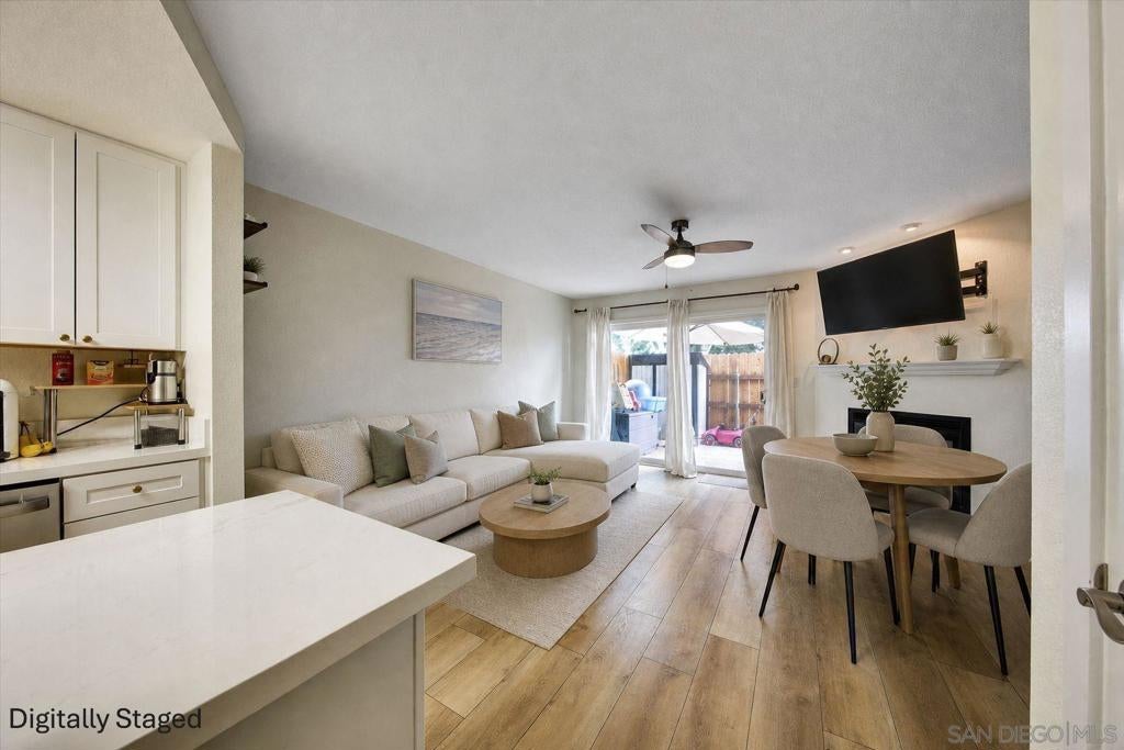 4777 Seminole Dr DR