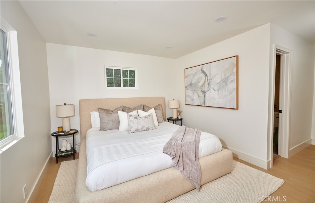 Anaheim Crest (ANCR) - Residential