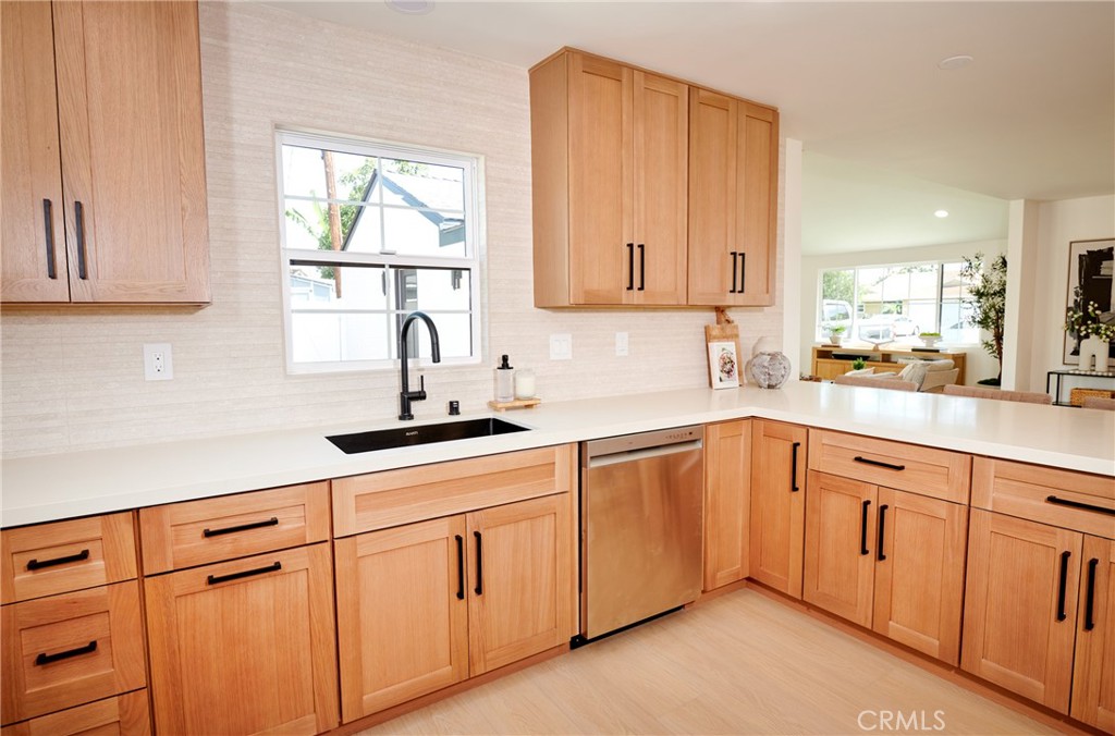 Anaheim Crest (ANCR) - Residential