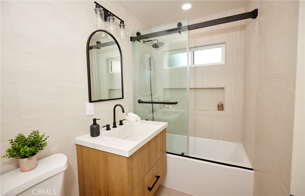 Anaheim Crest (ANCR) - Residential