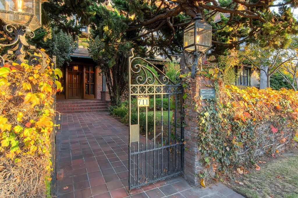 After 65 years, the Downton Abbey of Coronado with Old World carved wood doors and panels, designed ceilings, rare wallpaper, and finest craftsmanship one of Coronado's premiere estates, is on the market. 9 Beds, 13 baths sitting on 3/4 of an acre. It is perfectly set up for elegant gatherings and large families. Situated near the center of town, it is just a short walk to restaurants, parks, golf course, tennis and beach. This home boasts palatial grounds and expansive rooms for entertaining. Neighborhoods: Coronado Equipment: Dryer, Range/Oven, Vacuum/Central, Washer Other Fees: 0 Sewer: Sewer Connected Topography: LL