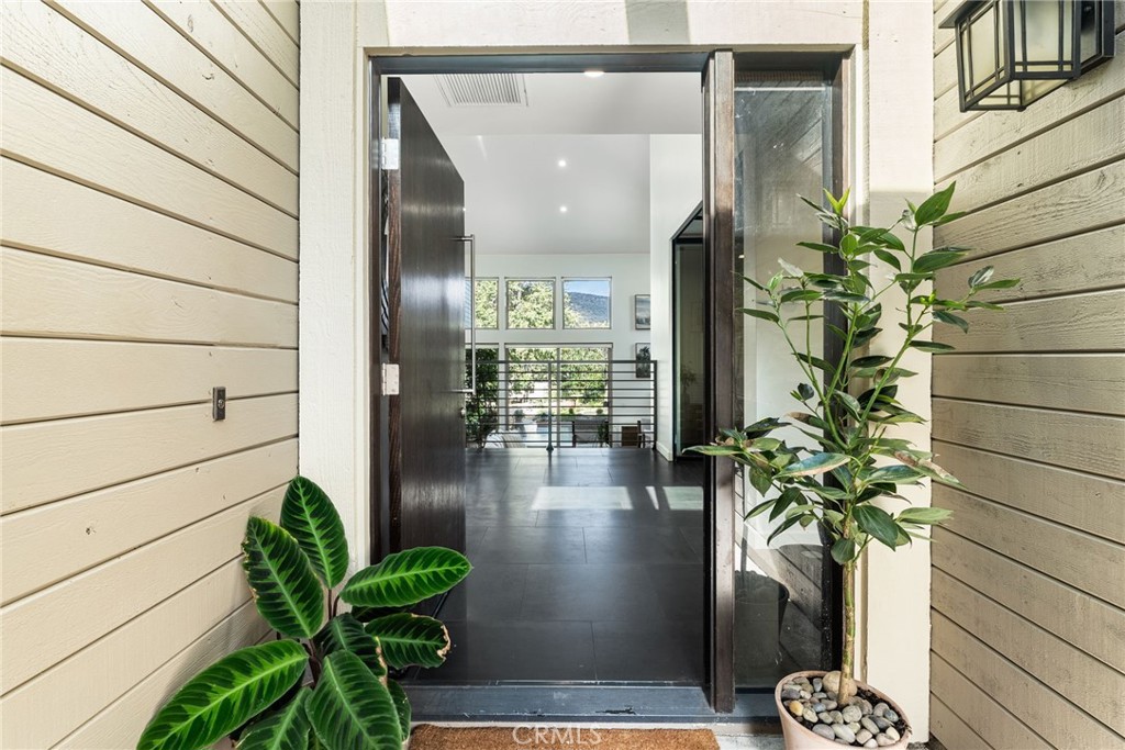 Ridge Townhomes Peters (RP) - Residential