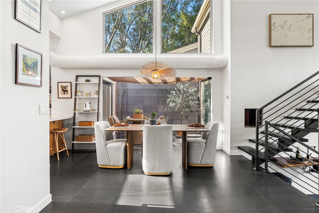 Ridge Townhomes Peters (RP) - Residential
