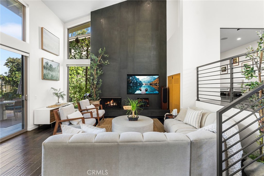 Ridge Townhomes Peters (RP) - Residential