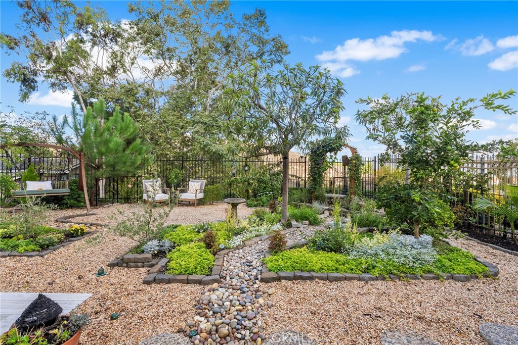 Ridge Townhomes Peters (RP) - Residential