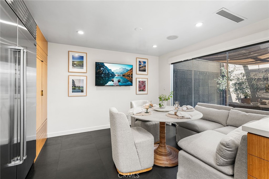 Ridge Townhomes Peters (RP) - Residential