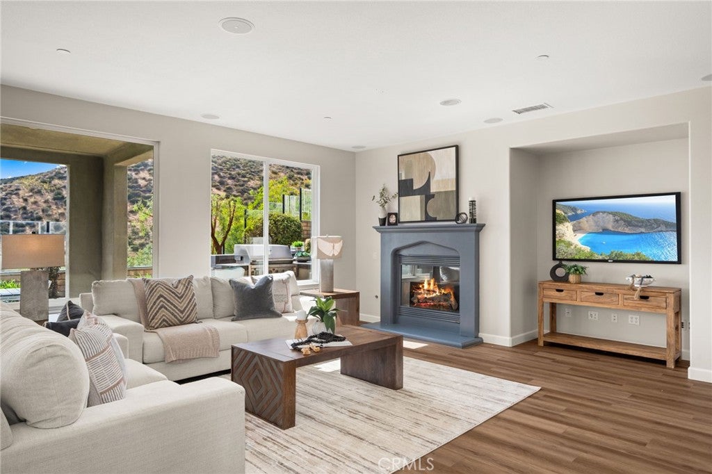 4568 Creekside Lane