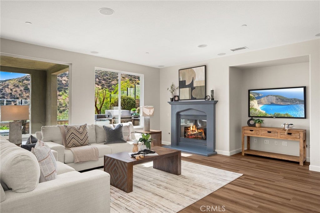 4568 Creekside Lane