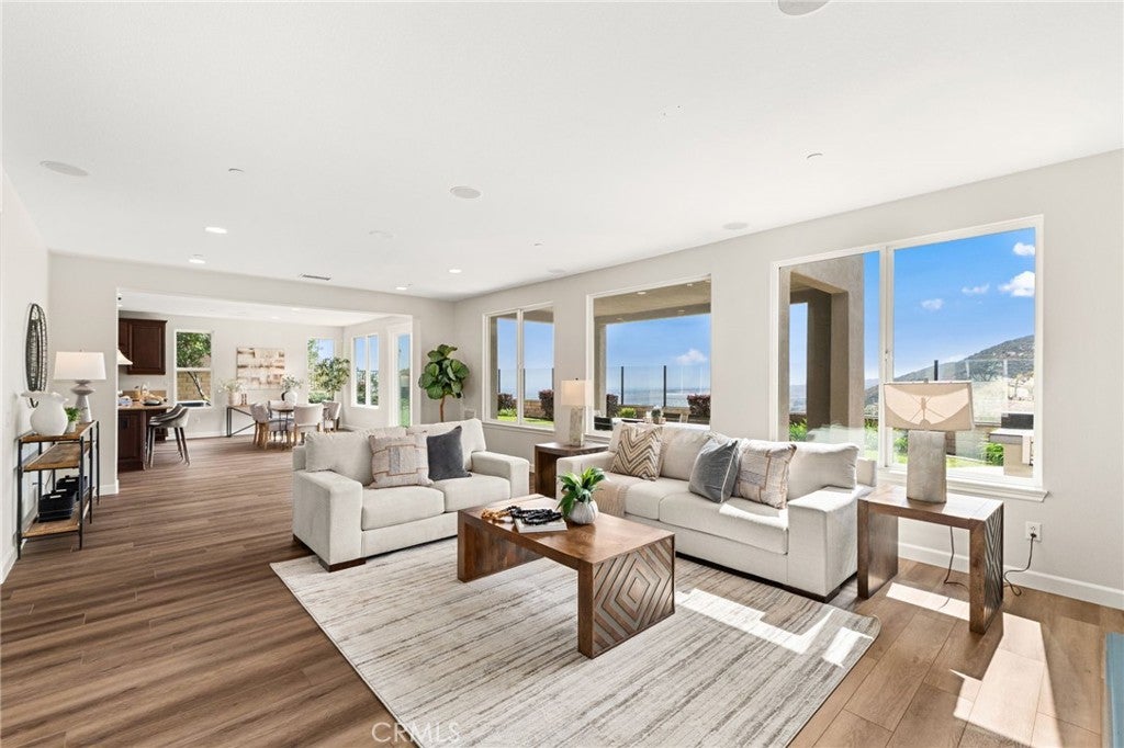 4568 Creekside Lane