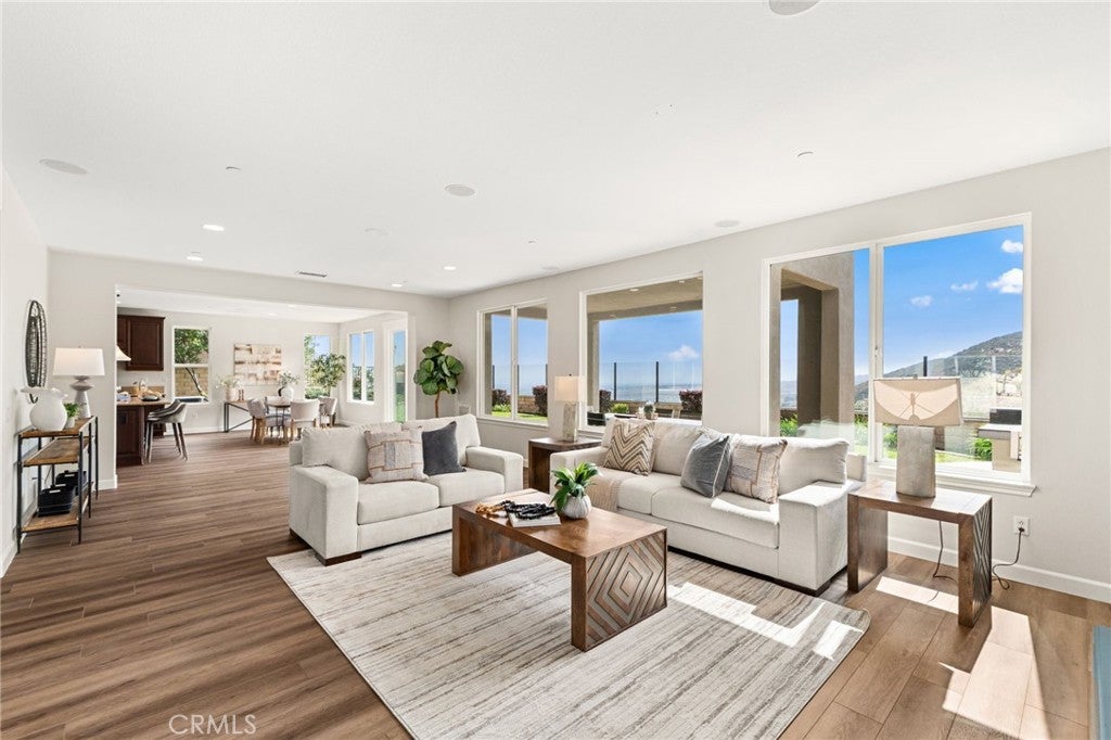 4568 Creekside Lane