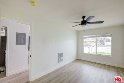 Tiny photo for 1211 Beryl St #A, Redondo Beach, CA 90277 (MLS # 25579983)