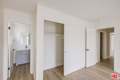 Tiny photo for 1211 Beryl St #A, Redondo Beach, CA 90277 (MLS # 25579983)