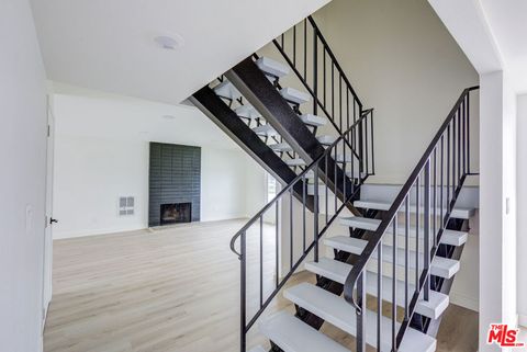 Tiny photo for 1211 Beryl St #A, Redondo Beach, CA 90277 (MLS # 25579983)